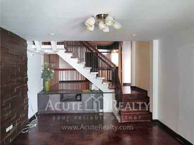 Town house · For sale · 10 bedrooms