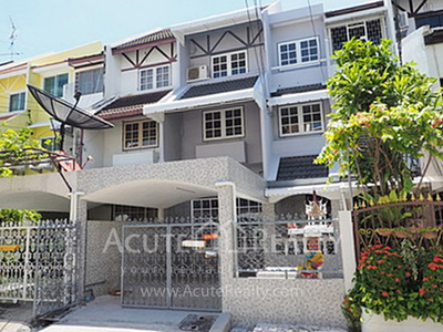 Town house · For rent & sale · 5 bedrooms
