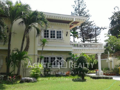 House · For sale · 4 bedrooms